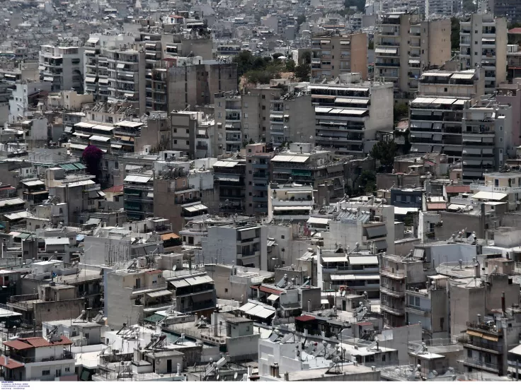 «Ανακαινίζω» 2026: Ανοίγει στις 15 Ιουνίου - Επιδότηση έως 95% 
