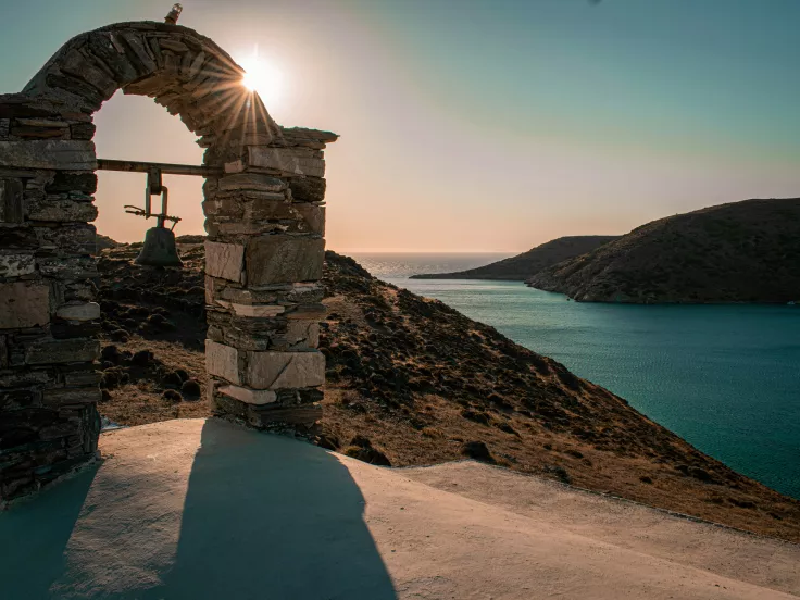Θέσεις εργασίας στην όμορφη Κύθνο