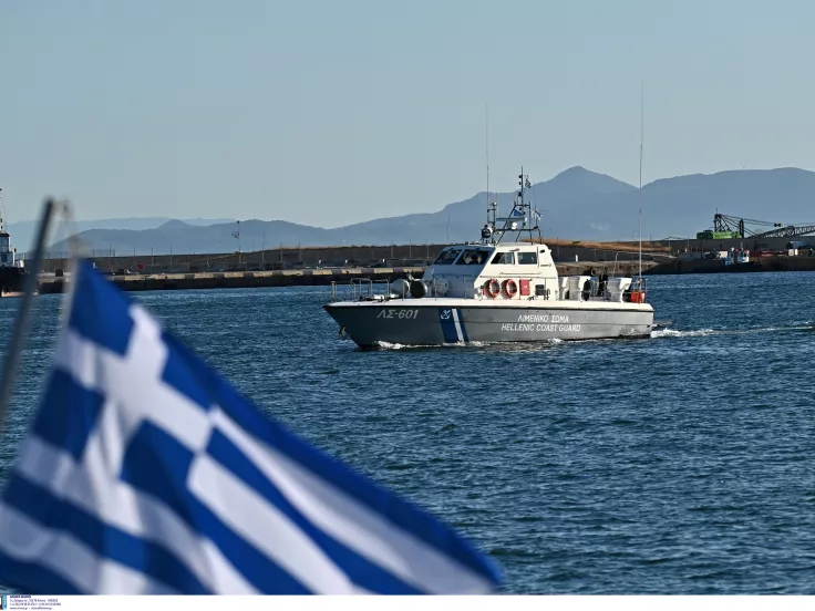 Χερσόνησος: Μεθυσμένος τουρίστας οδηγούσε σκάφος και προσέκρουσε σε βάρκες