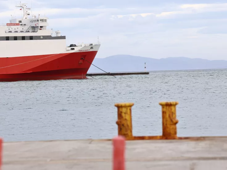 ΠΕΝΕΝ: 24ωρη απεργία στα πλοία της Ραφήνας την Παρασκευή 3 Ιουλίου