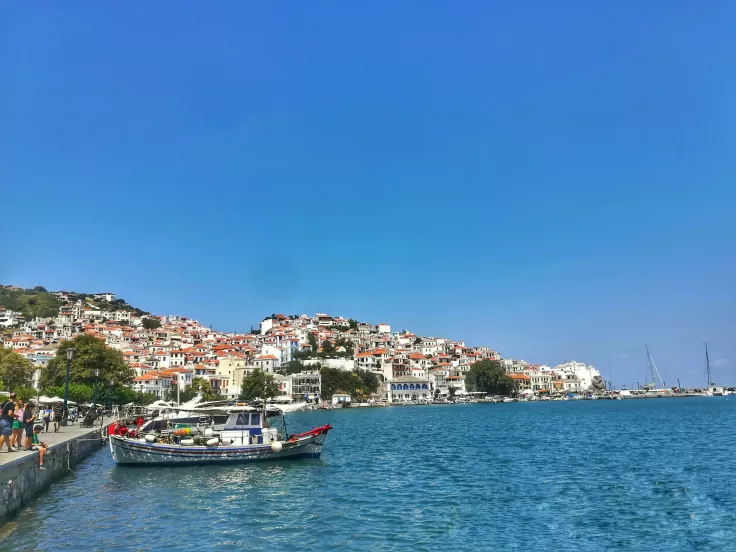 Θέσεις εργασίας στην Σκόπελο