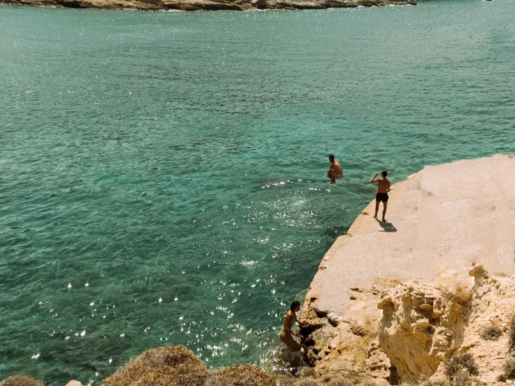 θάλασσα