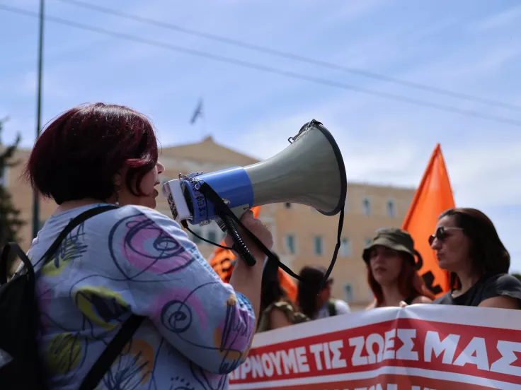 Σε στάση εργασίας αύριο οι δημόσιοι υπάλληλοι - Τι διεκδικούν