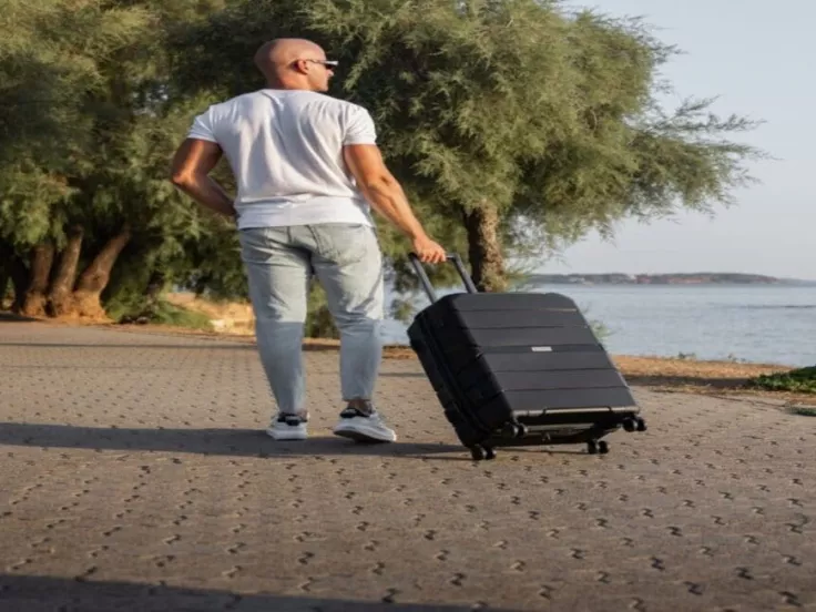 Διακοπές χωρίς άγχος: Οι 4+1 δουλειές που δεν πρέπει να ξεχάσετε