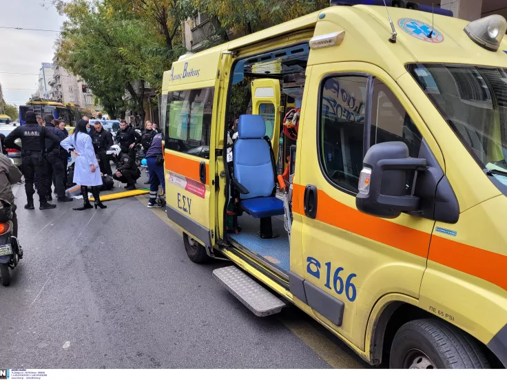 Τραγωδία στο Χαλάνδρι: Κλινικά νεκρός 17χρονος που έπεσε από μπαλκόνι ξενοδοχείου – Σύλληψη 37χρονου για πώληση αλκοόλ σε ανήλικο