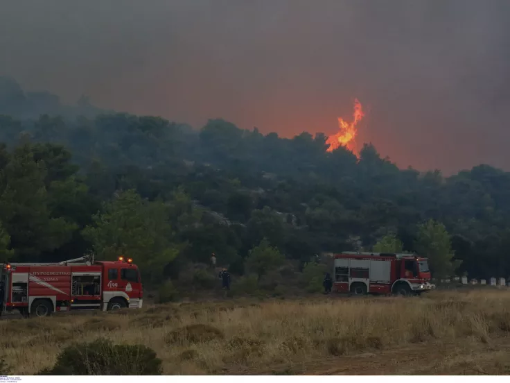 Σε επιφυλακή ο Δήμος Αθηναίων για κίνδυνο πυρκαγιάς (κατηγορίας 4)