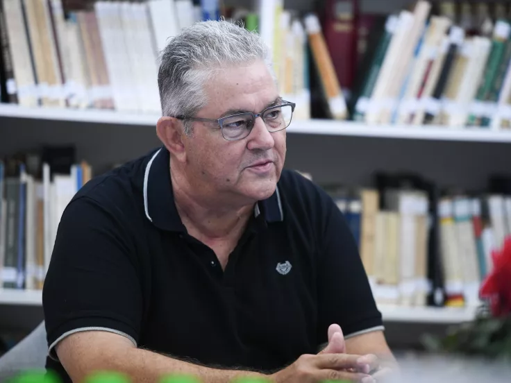 Μήνυμα Κουτσούμπα μετά την ανακοίνωση των βάσεων: «Η ζωή δεν είναι λίστα επιτυχόντων - Ψηλά το κεφάλι»