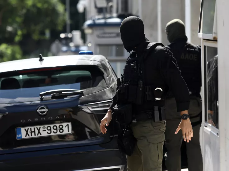 Marfin: Προσωρινά κρατούμενοι οι δύο 42χρονοι - Στις φυλακές Ναυπλίου και Μαλανδρίνου