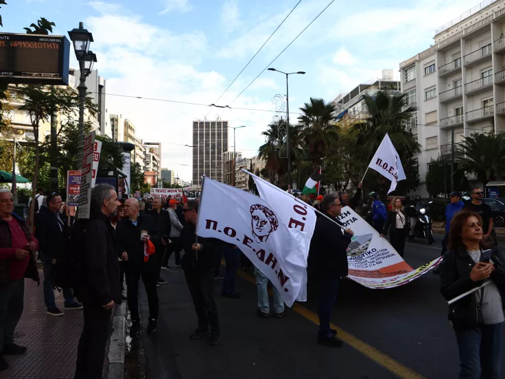 ΠΟΕΔΗΝ: Στάση εργασίας στις 14 Ιουλίου ενάντια στη συνταγματική αναθεώρηση