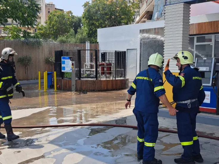 Πειραιάς: Καμία διαρροή αερίου στο βενζινάδικο – Αποκαταστάθηκε η κυκλοφορία
