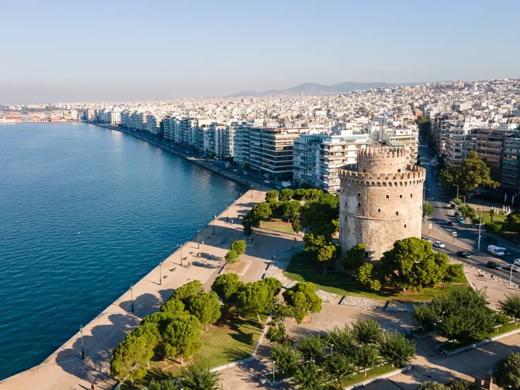 Σχολικοί καθαριστές: 300 προσλήψεις στον Δήμο Θεσσαλονίκης