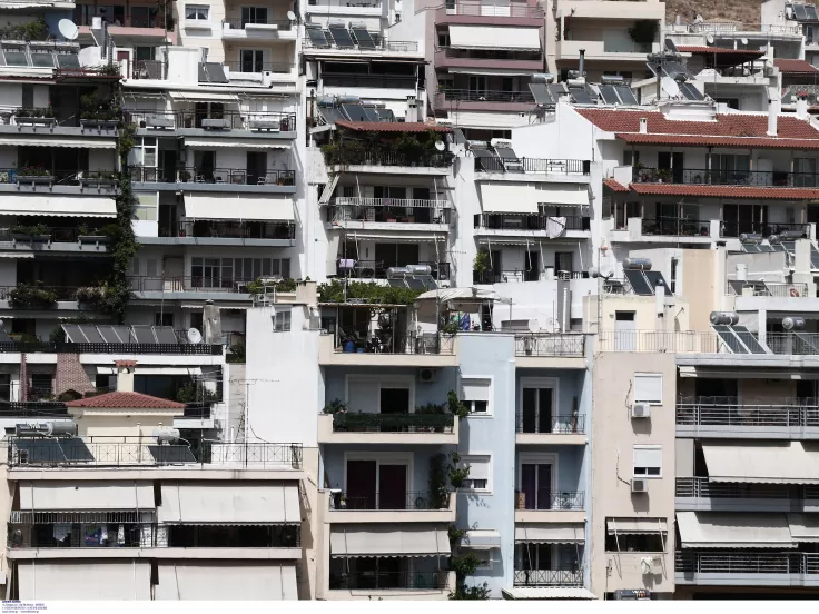 Μένουν με τους γονείς μέχρι τα 34 οι νέοι στην Ελλάδα