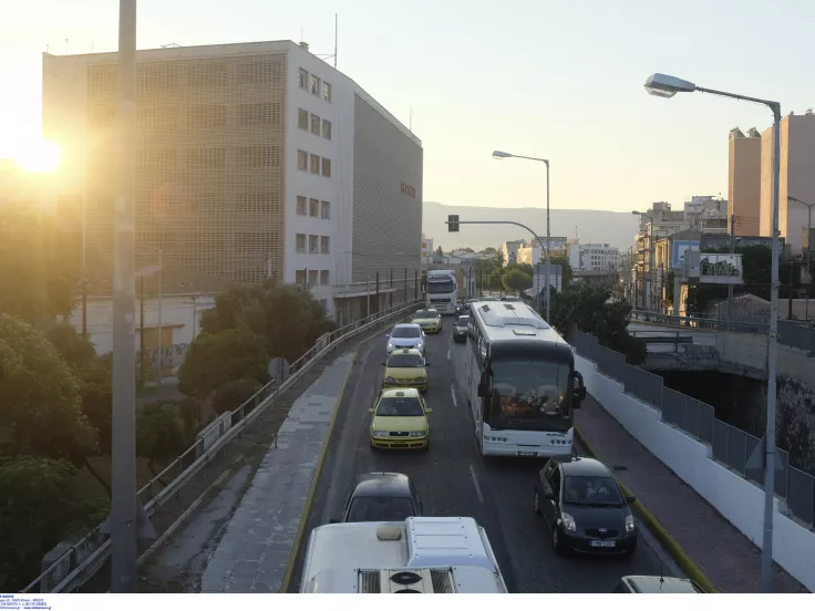Επιδότηση έως 14.000 ευρώ για ηλεκτρικά αυτοκίνητα – Leasing με 150 ευρώ τον μήνα