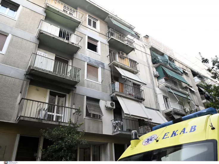 Ξάνθη: 30χρονη έπεσε από τον 4ο όροφο - Κρίσιμη η κατάστασή της