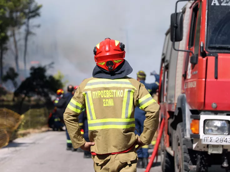 Φωτιά τώρα στη Μακύνεια Ναυπακτίας - Ήχησε το 112