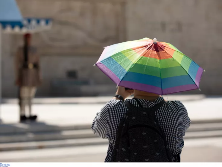 Καιρός: Έως 37°C η θερμοκρασία σήμερα – Ισχυρά μελτέμια έως 7 μποφόρ στο Αιγαίο