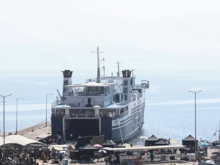 Λιμάνια: Τέλος στο απαγορευτικό: Πέντε αναχωρήσεις από Ραφήνα και τρεις από Λαύριο
