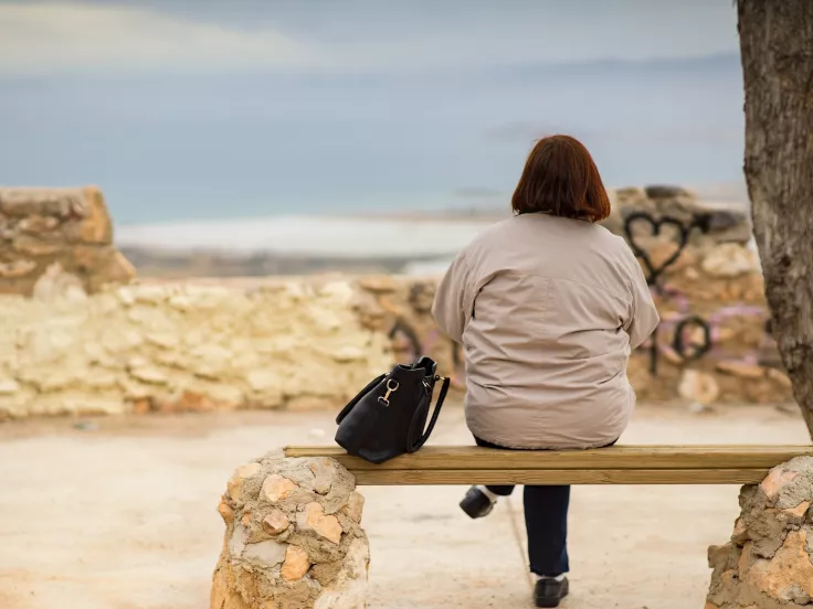 Ανατροπή στις συντάξεις χηρείας: Καταργείται η περικοπή του 50% μετά την τριετία