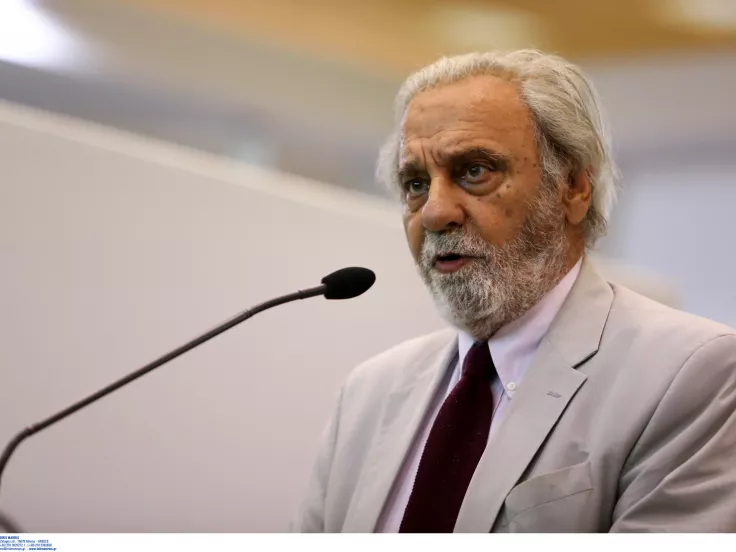 Πέθανε ο Κωνσταντίνος Τσουκαλάς