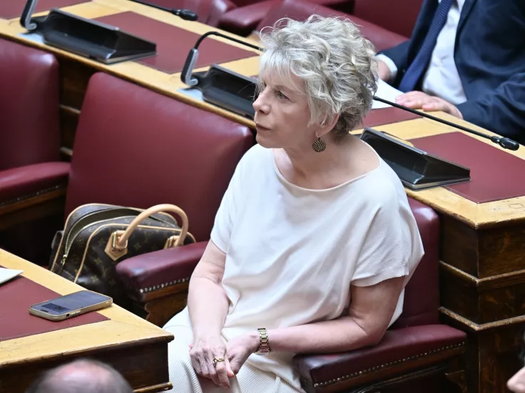 Δεν εξελέγη αντιπρόεδρος της Βουλής η Έλενα Ακρίτα