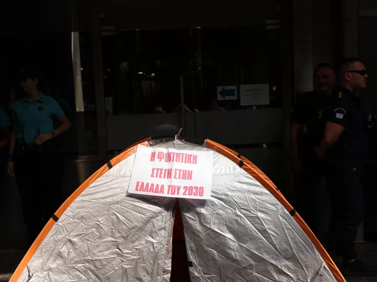 Στο πλαίσιο της μέρας δράσης για το δικαίωμα στη στέγαση δήλωσαν πως «δεν είναι πελάτες οι φοιτητές»