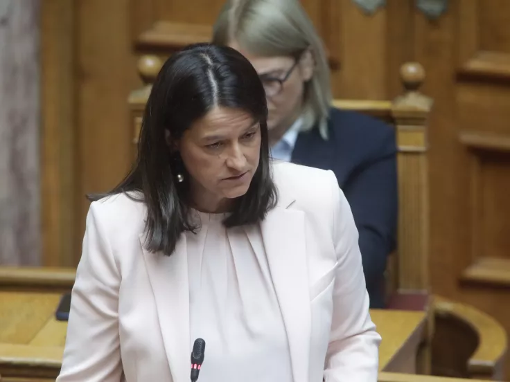 Κεραμέως: «Λήξαν» το θέμα για το επίδομα ανεργίας - «Δεν κόβεται, δεν περιορίζεται»