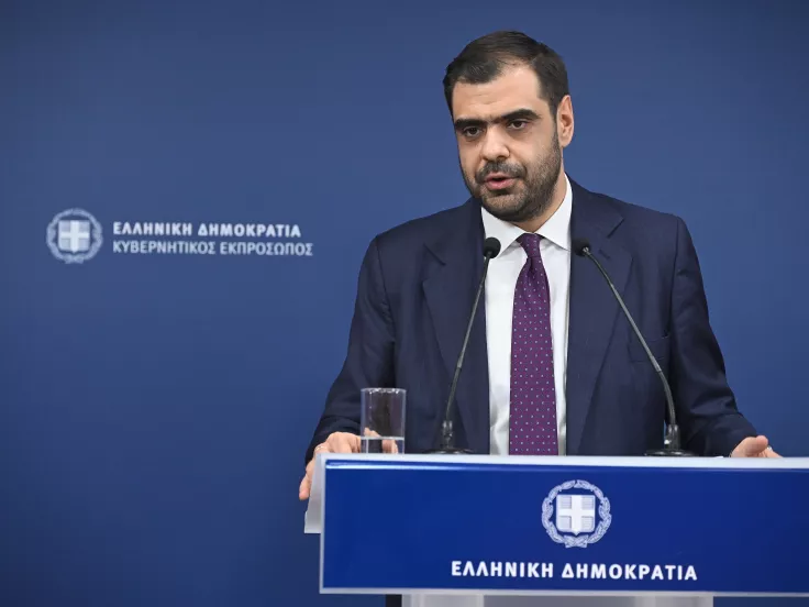 Καύσιμα: Νέα μέτρα από την κυβέρνηση – «Επεξεργαζόμαστε σχέδιο», λέει ο Μαρινάκης