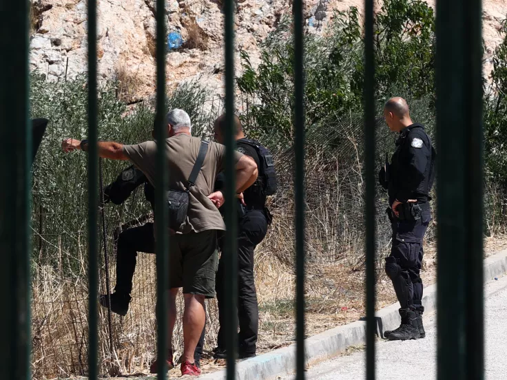 Κυψέλη: Νέα στοιχεία για τα ανθρώπινα οστά - Τι «μαρτυρά» η σακούλα