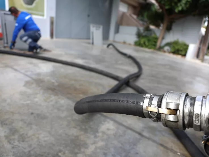 Πετρέλαιο θέρμανσης: Επιδότηση έως 40 λεπτά στην αντλία – Πώς μπορεί να πέσει η τιμή στα 1,60 ευρώ