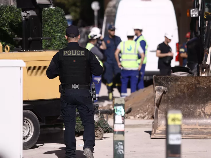 Έκρηξη στην Πλάκα: Έλεγχοι της Πολεοδομίας στα κτίρια της περιοχής