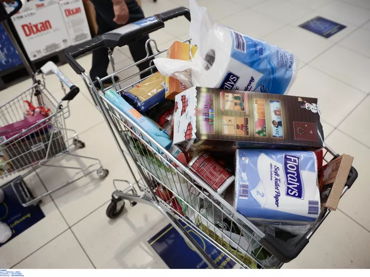 Στον «αέρα» Market Pass; Τι γίνεται με το voucher έως 1.200 ευρώ