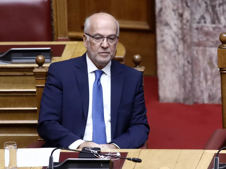 Φλωρίδης: Κακούργημα οι τηλεφωνικές και ηλεκτρονικές απάτες ακόμη και για 1 ευρώ