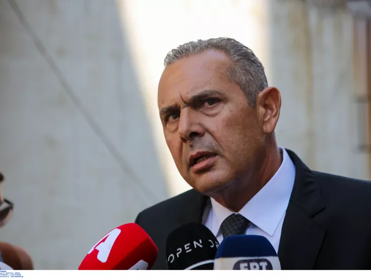 Καμμένος: «Θα επιστρέψω μετά τις εκλογές για να μην παραδοθεί η χώρα στο ΠΑΣΟΚ»