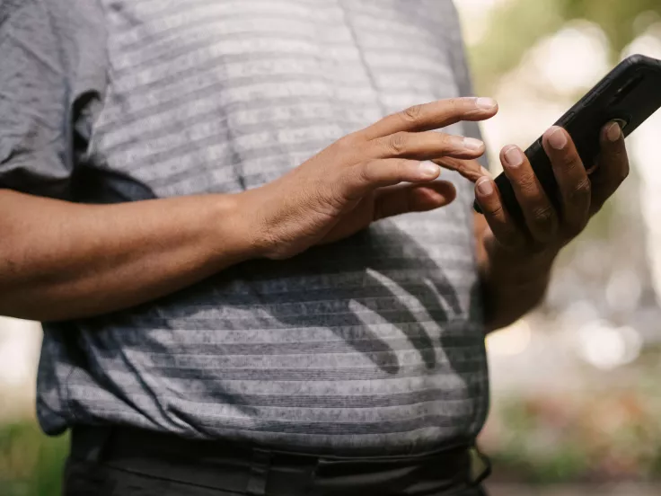 ΕΛΑΣ: Προσοχή σε SMS-απάτη με δήθεν πρόστιμα για παραβάσεις του ΚΟΚ