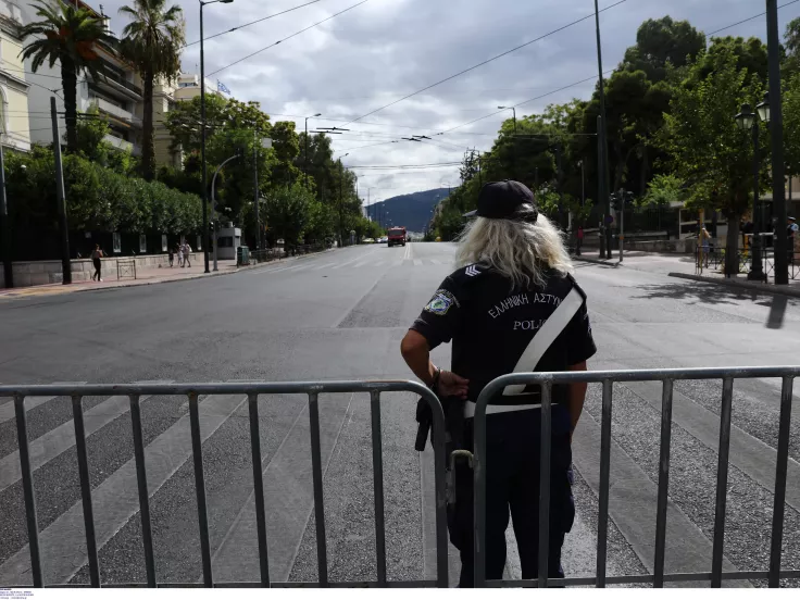 Αθήνα: Κυκλοφοριακό «μπλόκο» το Σαββατοκύριακο – Ποιοι δρόμοι κλείνουν