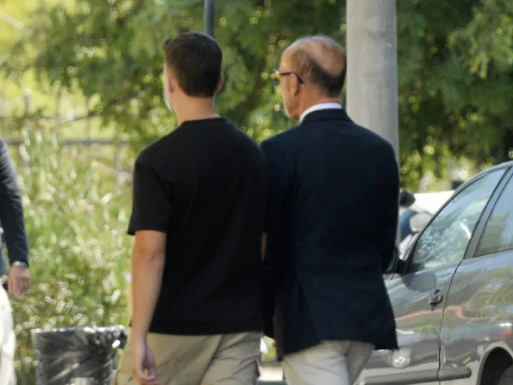Θάνατος Μαζωνάκη: Τι αποκαλύπτουν τα μηνύματα για τη μιδαζολάμη - Αποστάσεις από τη σύζυγό του παίρνει ο 58χρονος