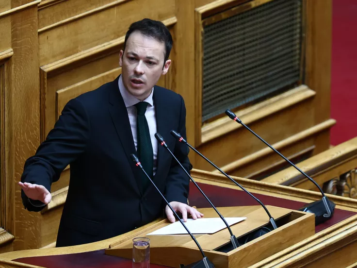 ΡΙΖΑ: Παραιτήθηκε από βουλευτής ο Μίλτος Ζαμπάρας - Προσχωρεί στην ΕΛ.Α.Σ