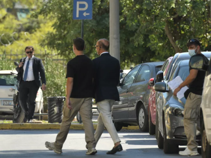 Θάνατος Μαζωνάκη: Διαψεύδει ο γιατρός τα περί λογαριασμού με εκατομμύρια στο εξωτερικό
