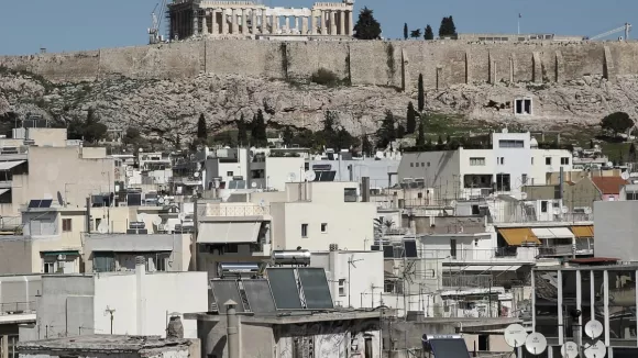 Εν αναμονή των ανακοινώσεων για την επιδότηση ηλιακού θερμοσίφωνα 1.000€ που θα ανοίξει για αιτήσεις μέσα στο 2023