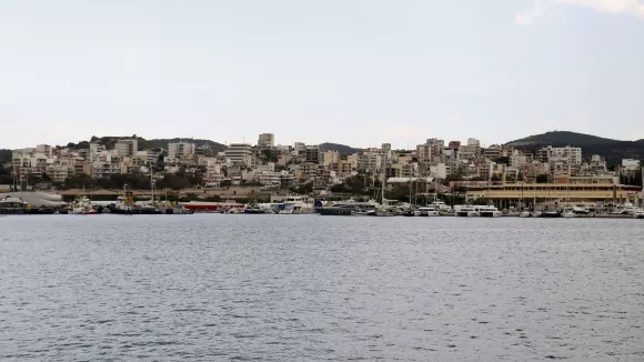 Εικόνα από το λιμάνι του Λαυρίου