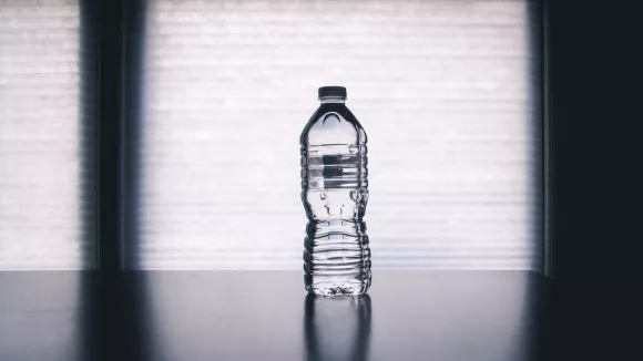 nero-water-mpoukali.jpg