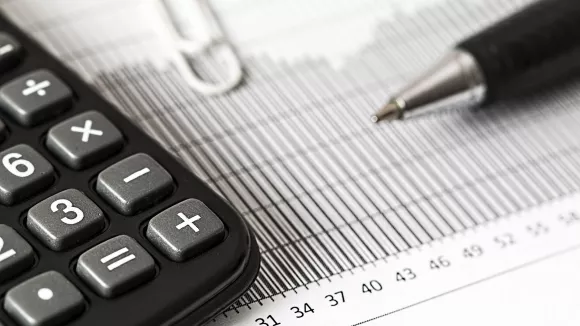 taxes-foroi.jpg