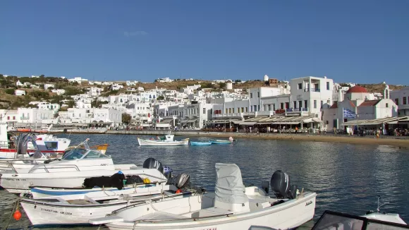 Θέση θερινής σεζόν 2024 στη Μύκονο