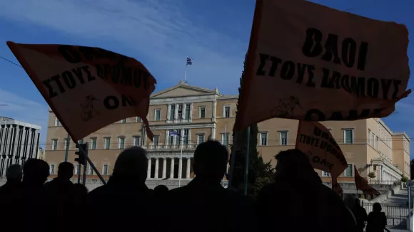 Σε στάσεις εργασίας από σήμερα δάσκαλοι και καθηγητές - Νέο «όχι» την αξιολόγηση