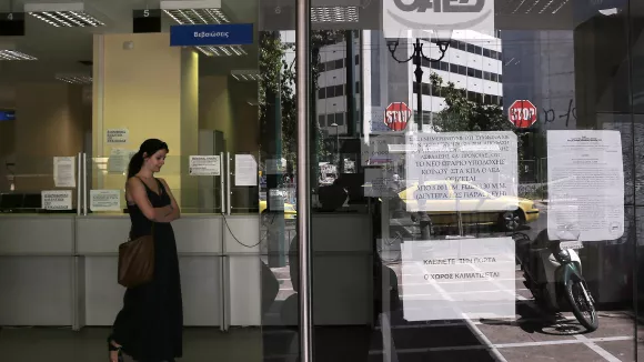 Έρχεται ριζικό «λίφτινγκ» επιδομάτων ανεργίας και ΟΠΕΚΑ