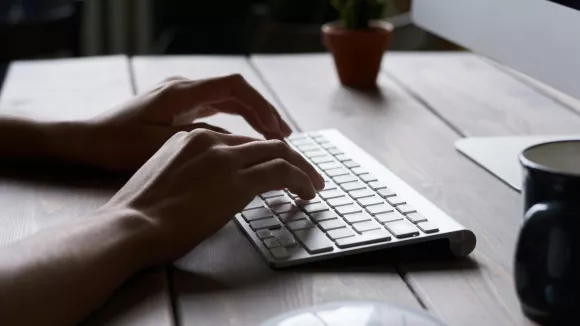 Εργασία και θέσεις