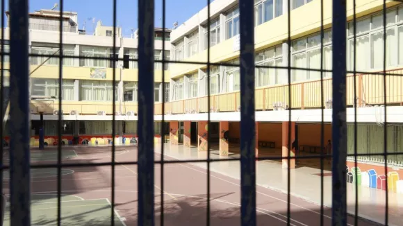 Κυκλάδες: Κλειστά και αύριο τα σχολεία σε 14 δήμους