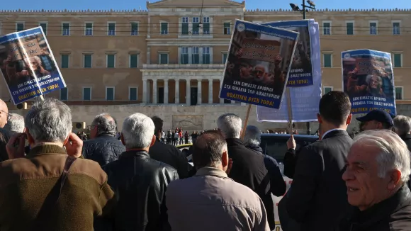 ΚΚΕ: «Ψίχουλα» 250 ευρώ αντί για επιστροφή 13ης και 14ης σύνταξης