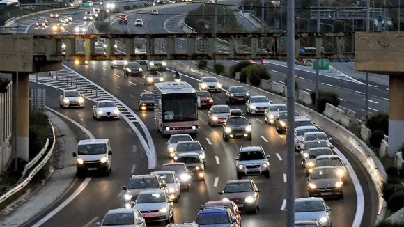 Ευρωπαϊκή Επιτροπή: Τι αλλάζει στις εκπομπές διοξειδίου του άνθρακα των νέων οχημάτων