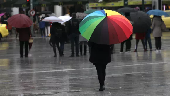 Καιρός: Μετά τον λιβανέζικο καύσωνα έρχεται... βαλκανικό κρύο